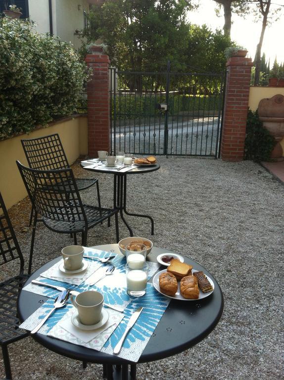 La Voliera Bed & Breakfast Pisa Eksteriør billede